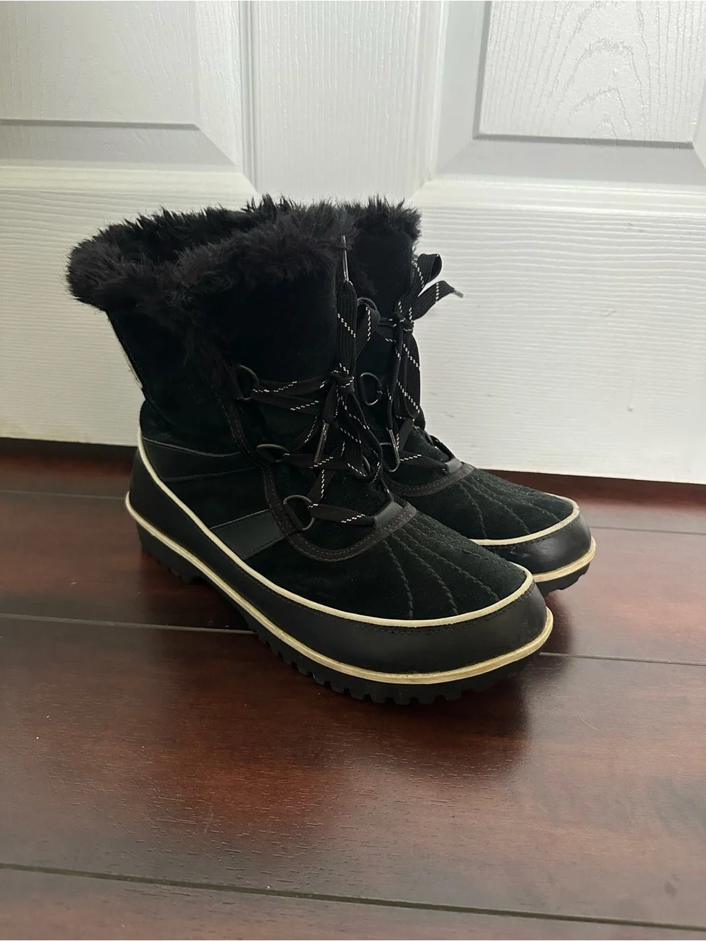 Size 9 Sorel Women’s Winter Carnival Faux Fur Waterproof Snow Boots Black - Picture 2 of 10
